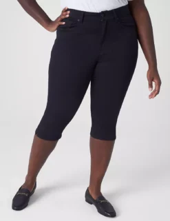 Signature Fit High-Rise Skinny Pedal Jean