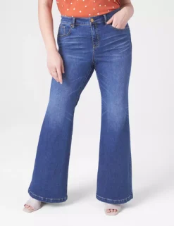 Signature Fit Flare Jean
