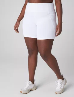 LIVI High-Rise Wicking Knee Short