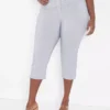 4-Season Slim Capri Seersucker Pant